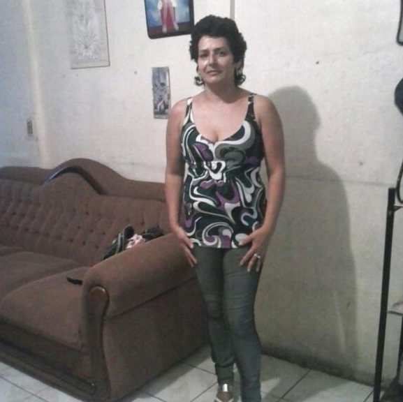 Marie V aus Neuenburg in La Chaux-de-Fonds sucht sex